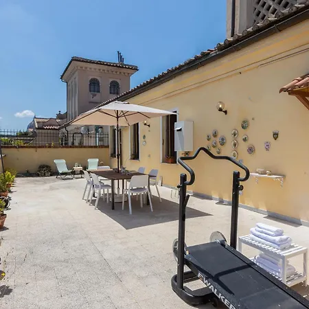 Amazing Penthouse Vaticano דירה
